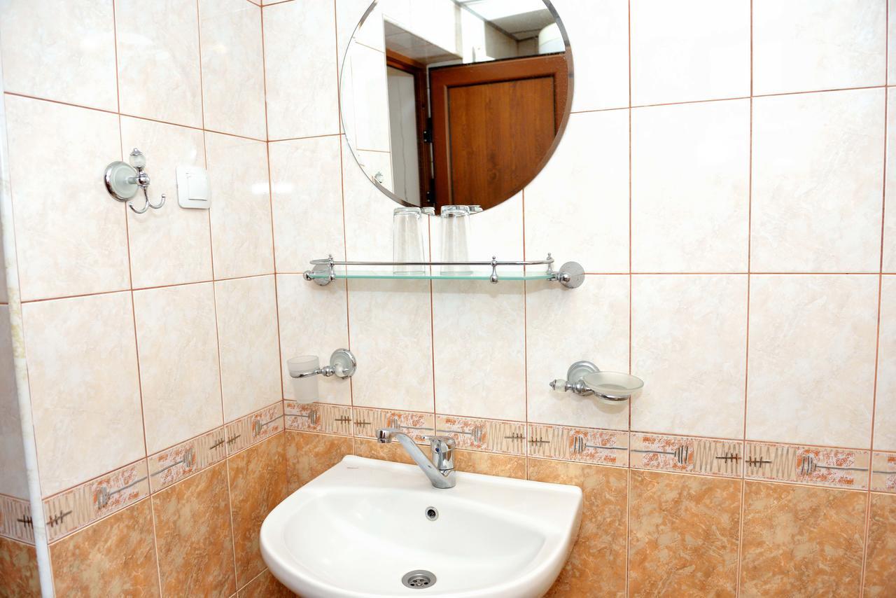 קופריבשטיצה Guest House Mavrudieva מראה חיצוני תמונה