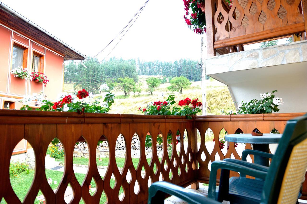 קופריבשטיצה Guest House Mavrudieva מראה חיצוני תמונה