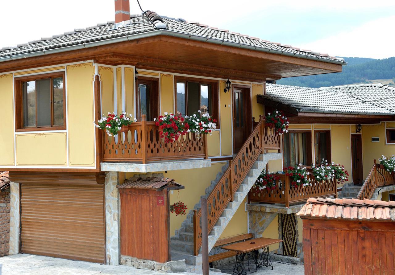 קופריבשטיצה Guest House Mavrudieva מראה חיצוני תמונה